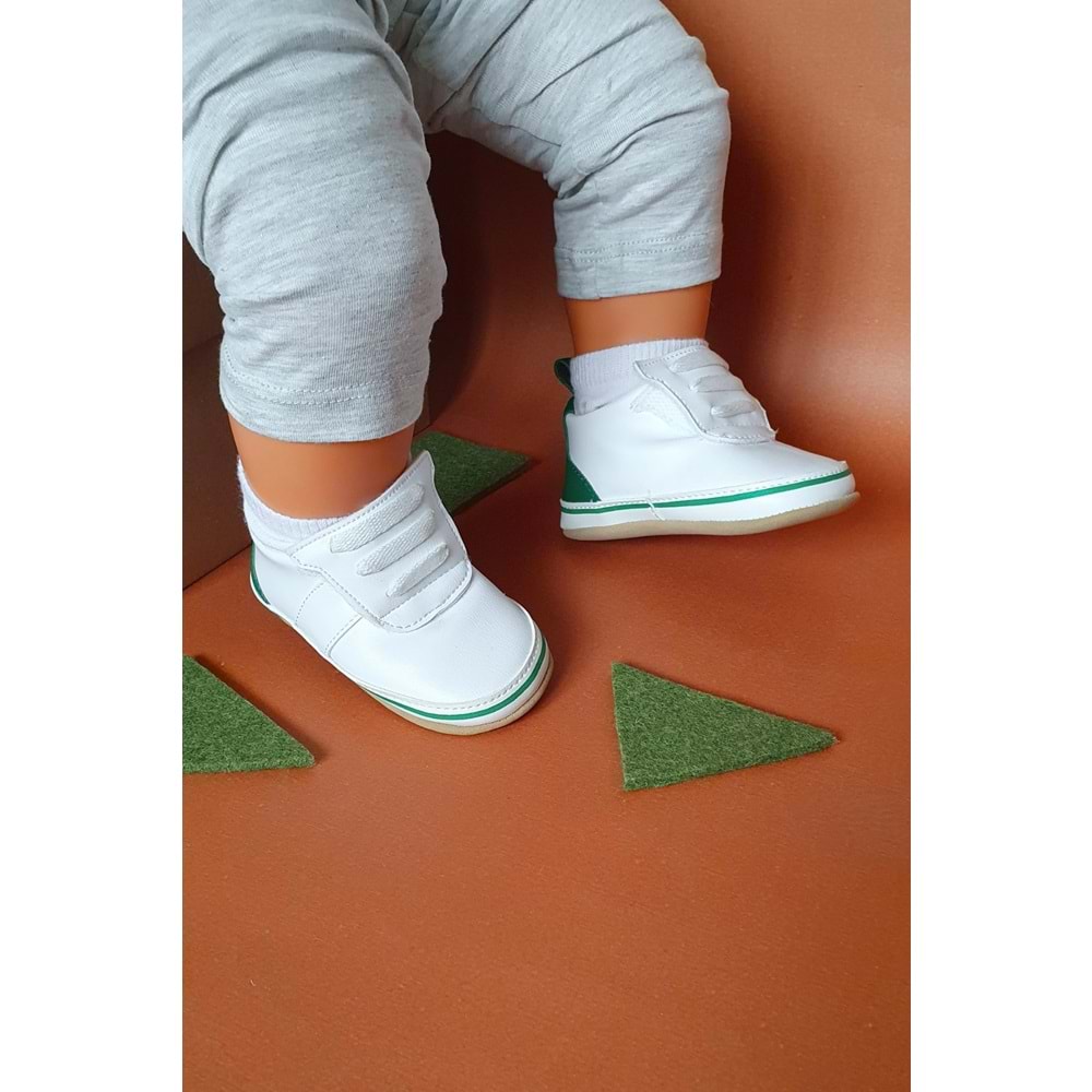 Beyaz Cırt Cırtlı Yeşil Detay Bebek Patik -G-2359 Beyaz
