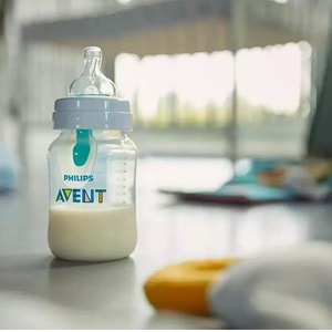 Philips Avent Anti-Colic PP Biberon 260 ml +1 Ay SCF813/14